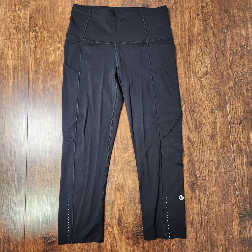 Lululemon FAST FREE CROP II *Nulux 19-Inch Inseam Black Size 4
